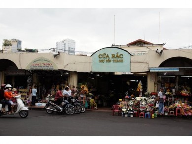 Bán nhà mặt tiền Lê Thánh Tôn đối diện Chợ Bến Thành Quận 1